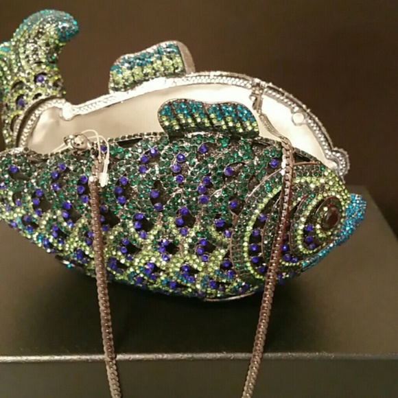 Natasha Couture Fish Clutch - Picture 5 of 5